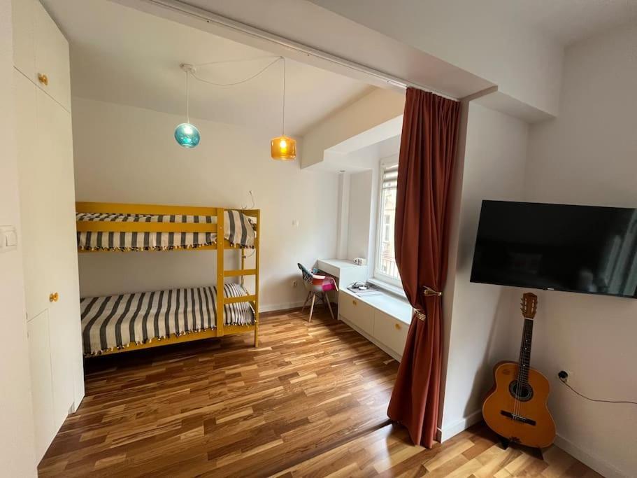 Family Friendly Downtown Apartament Sofia